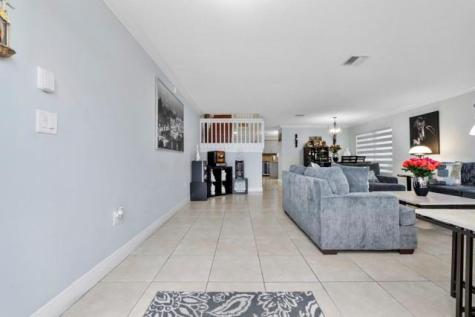 18811 NW 80th Avenue Hialeah FL 33015