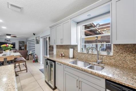18811 NW 80th Avenue Hialeah FL 33015