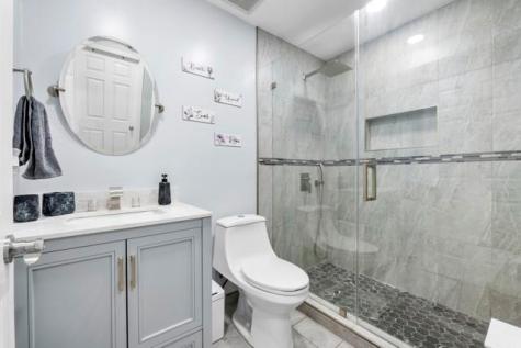 18811 NW 80th Avenue Hialeah FL 33015