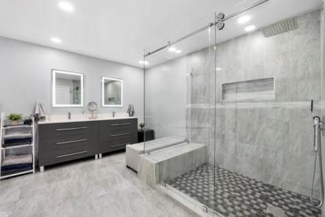 18811 NW 80th Avenue Hialeah FL 33015