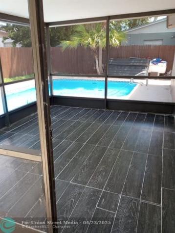 8241 SW 4th Court North Lauderdale FL 33068