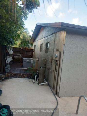 8241 SW 4th Court North Lauderdale FL 33068