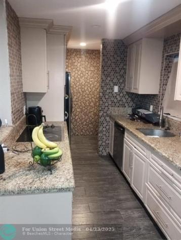 8241 SW 4th Court North Lauderdale FL 33068