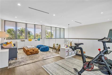 2816 NE 23rd Street Fort Lauderdale FL 33305