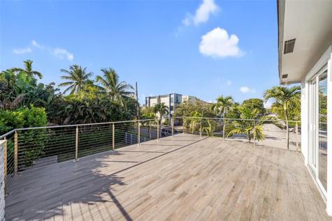 743 NE 17th Way Fort Lauderdale FL 33304