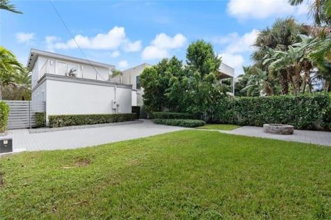 743 NE 17th Way Fort Lauderdale FL 33304