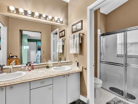 5843 Eagle Cay Terrace Coconut Creek FL 33073