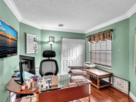 5843 Eagle Cay Terrace Coconut Creek FL 33073