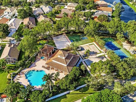 5843 Eagle Cay Terrace Coconut Creek FL 33073
