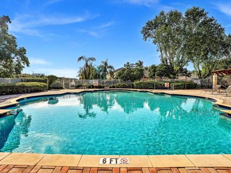 5843 Eagle Cay Terrace Coconut Creek FL 33073