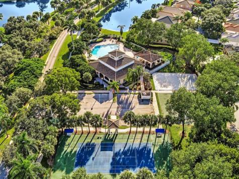 5843 Eagle Cay Terrace Coconut Creek FL 33073