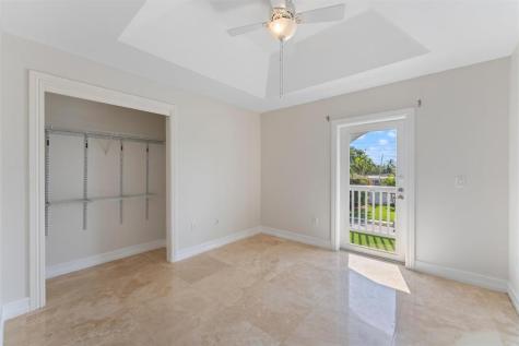 909 Mango Isle Fort Lauderdale FL 33315