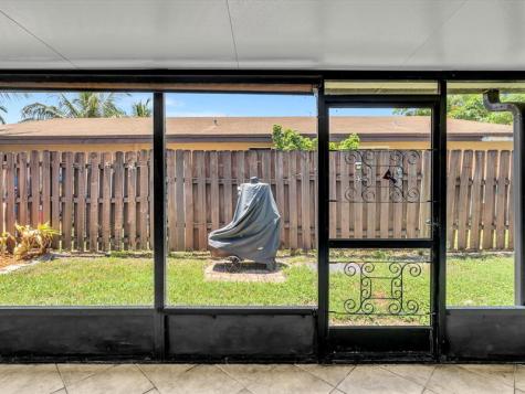 4201 NW 73rd Avenue Lauderhill FL 33319
