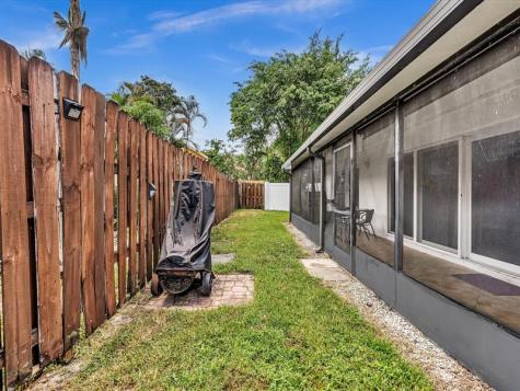 4201 NW 73rd Avenue Lauderhill FL 33319