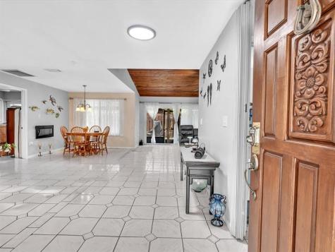4201 NW 73rd Avenue Lauderhill FL 33319