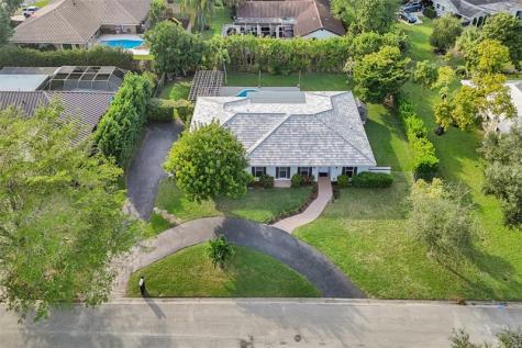 2400 NW 105th Terrace Coral Springs FL 33065