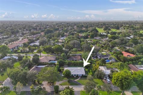 2400 NW 105th Terrace Coral Springs FL 33065