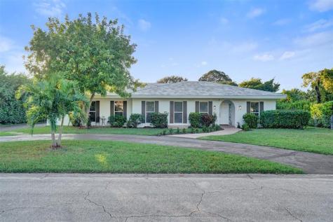 2400 NW 105th Terrace Coral Springs FL 33065
