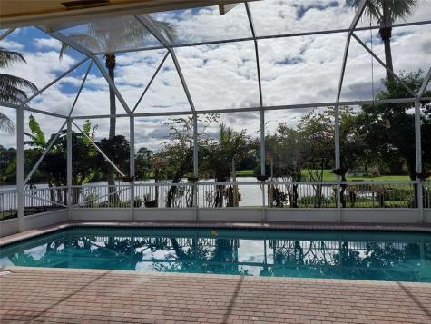 7042 SE Bay Hill Drive Stuart FL 34997