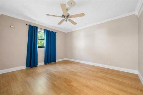 1060 NW 82nd Avenue Coral Springs FL 33071