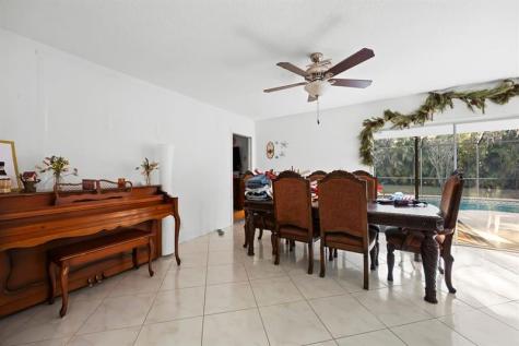 1060 NW 82nd Avenue Coral Springs FL 33071