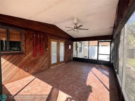 352 SW 85th Avenue Okeechobee FL 34974