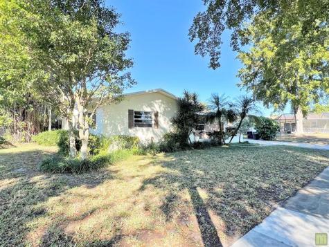 661 Palmetto Drive Coconut Creek FL 33066