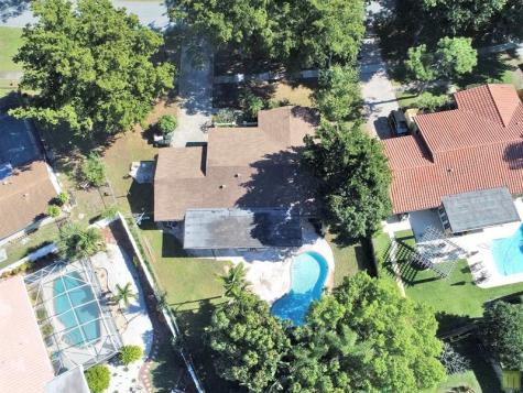 661 Palmetto Drive Coconut Creek FL 33066