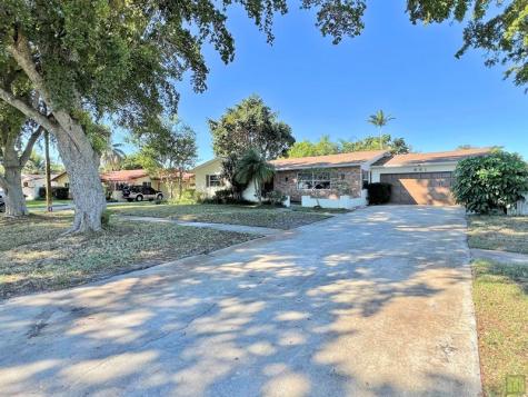 661 Palmetto Drive Coconut Creek FL 33066