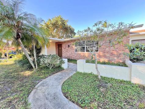 661 Palmetto Drive Coconut Creek FL 33066