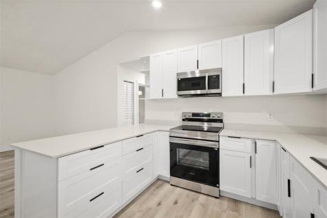 461 SW Meadow Terrace Port St Lucie FL 34984