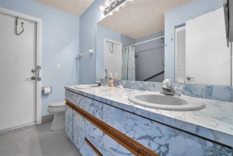 8411 SW 57th Street Davie FL 33328