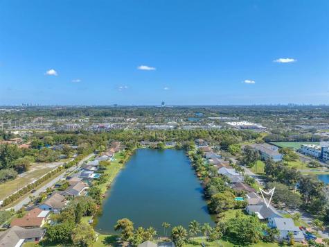 8411 SW 57th Street Davie FL 33328