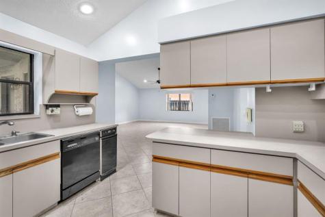 8411 SW 57th Street Davie FL 33328