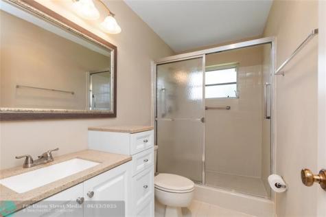 10821 Greentrail Drive Boynton Beach FL 33436