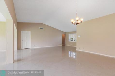 10821 Greentrail Drive Boynton Beach FL 33436