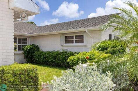 10821 Greentrail Drive Boynton Beach FL 33436