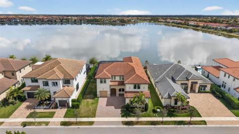 8550 W Parkland Bay Trail Parkland FL 33076