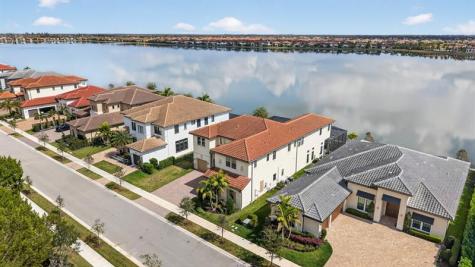 8550 W Parkland Bay Trail Parkland FL 33076