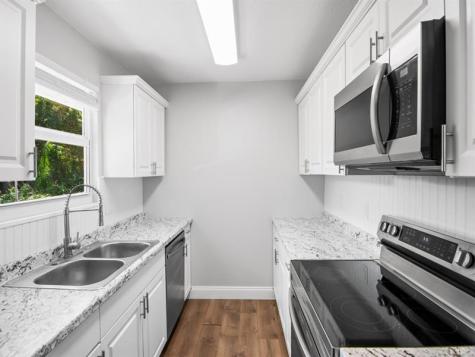 1325 17TH Court Vero Beach FL 32962