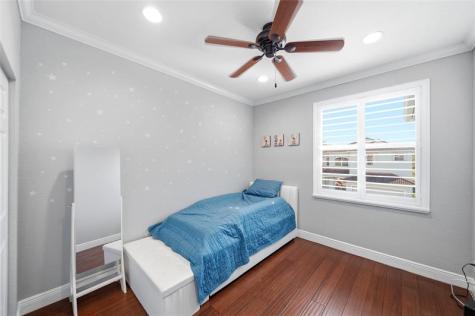 4916 SW 38th Way Hollywood FL 33312