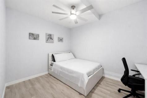4916 SW 38th Way Hollywood FL 33312