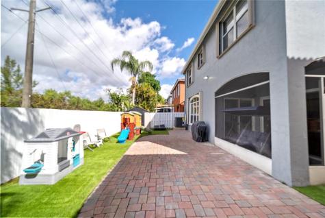 4916 SW 38th Way Hollywood FL 33312