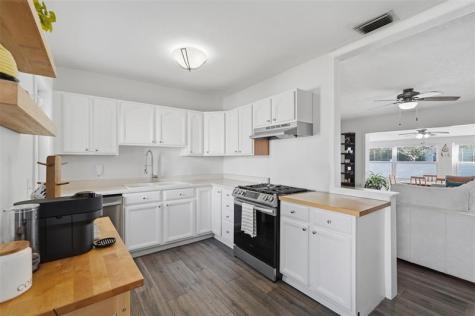 937 SW 18th Street Fort Lauderdale FL 33315
