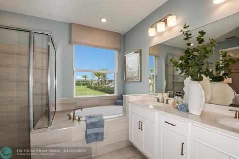 469 SE Ranch Oak Circle Port St Lucie FL 34984