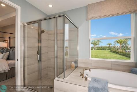 469 SE Ranch Oak Circle Port St Lucie FL 34984