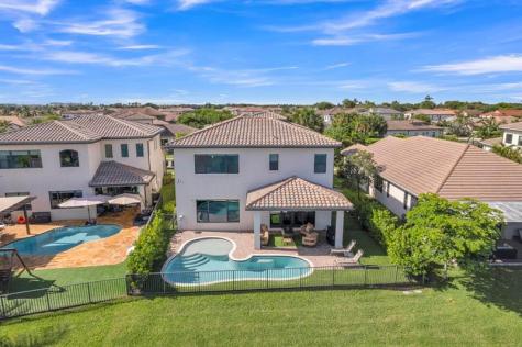 11330 SW 12th Street Pembroke Pines FL 33025