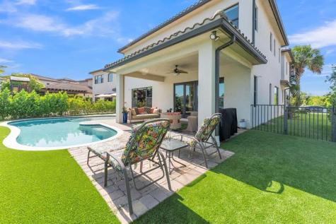 11330 SW 12th Street Pembroke Pines FL 33025