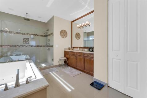 11330 SW 12th Street Pembroke Pines FL 33025