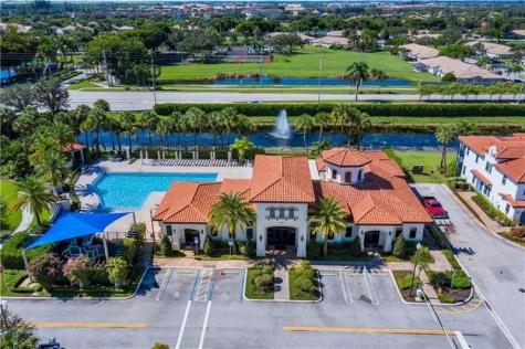 11330 SW 12th Street Pembroke Pines FL 33025